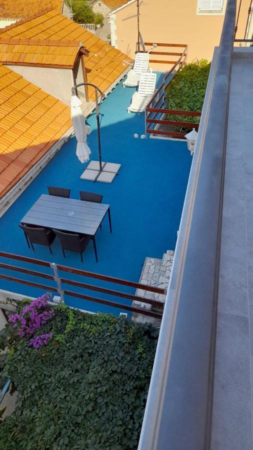 Apartments Lumbarda Exterior photo